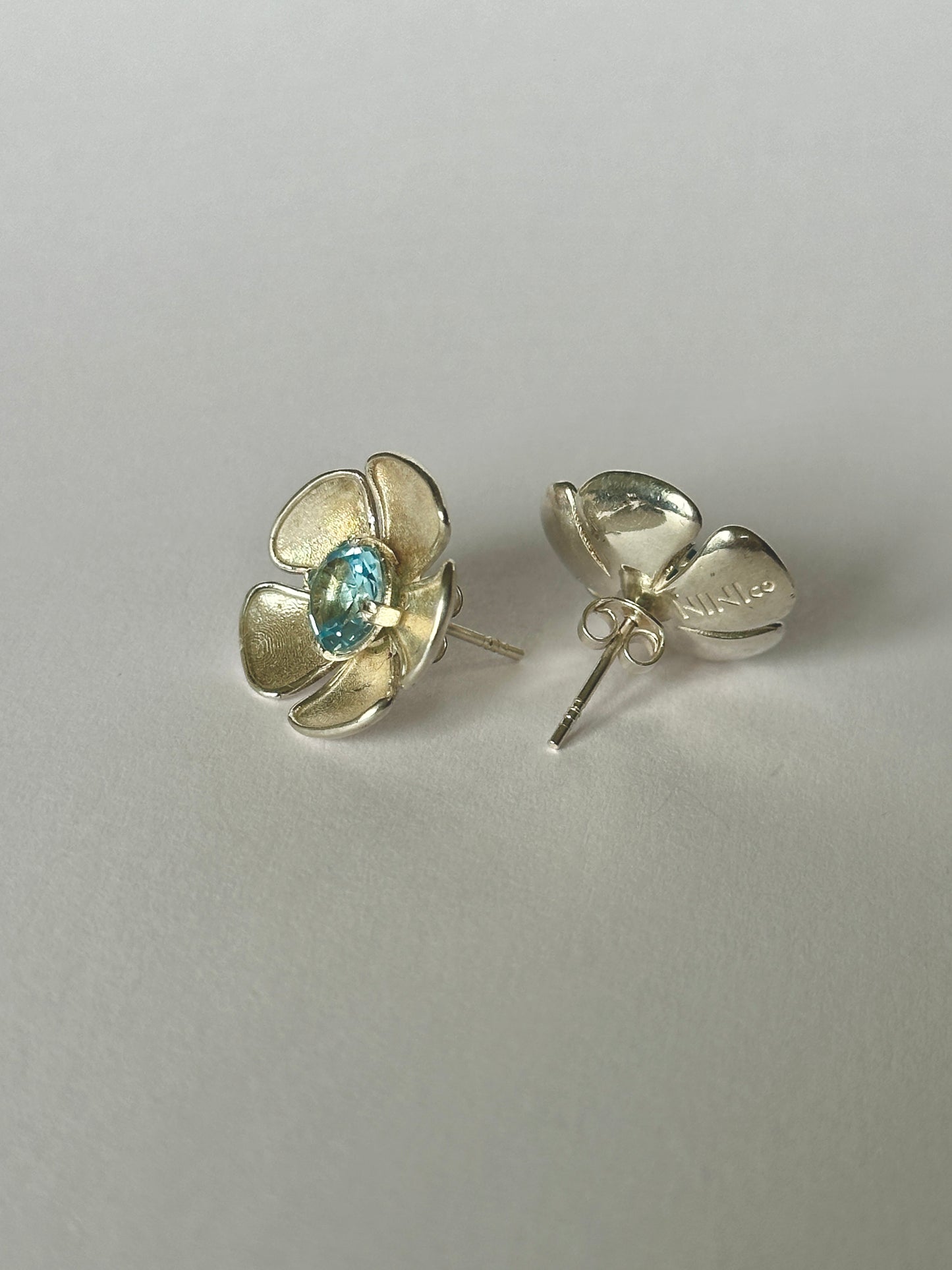 FLEUR topaz