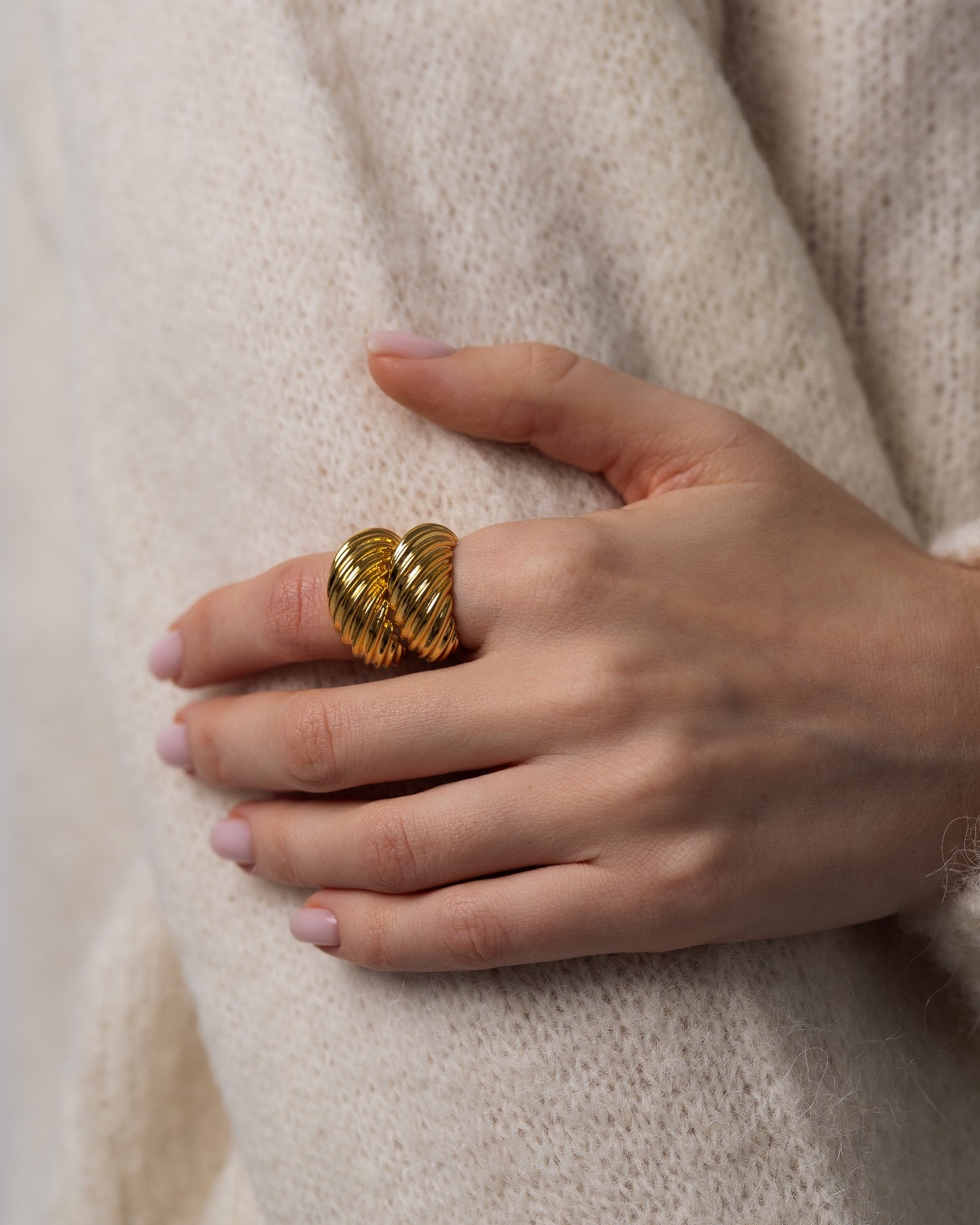 LOTUS ring